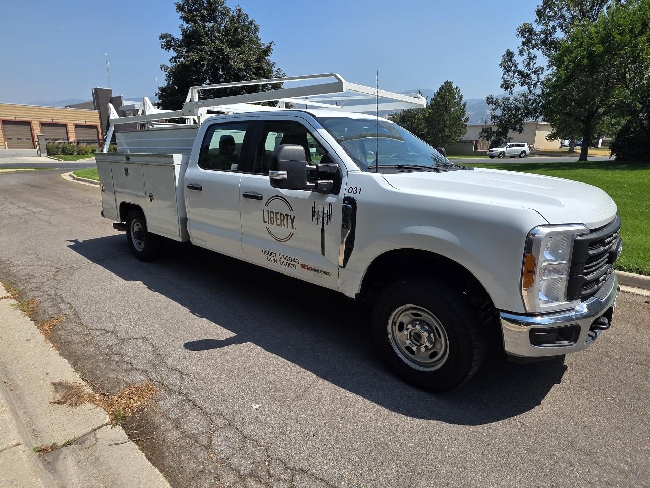 ford f-350 super duty 2023 1FT8W3BM4PEC27630 image